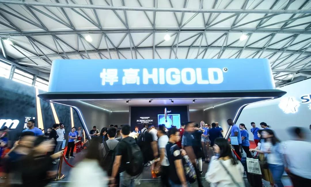 上海厨卫展 l 熊猫体育大秀功能创新与科技领先“肌肉”