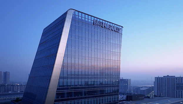 熊猫体育2025品牌形象片全球首播！